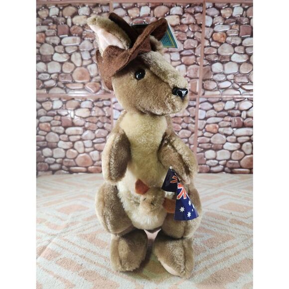 100% Australian Company Kangaroo with Joey #A93 - Picture 6 of 7